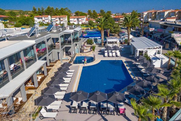 DIONYSOS HOTEL & SUITES