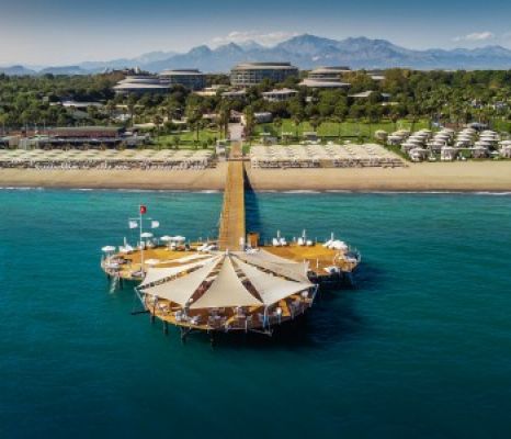 CALISTA LUXURY RESORT