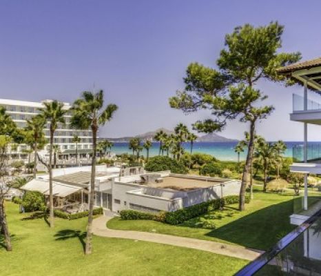 Playa Esperanza Resort