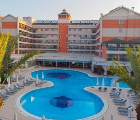INSULA RESORT